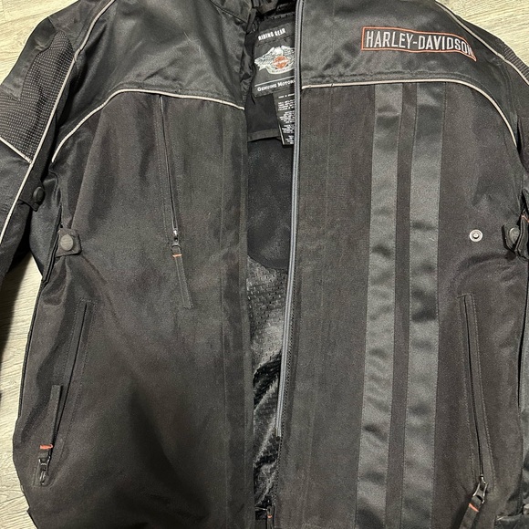 Harley Davidson Riding Jacket - Picture 4 of 4